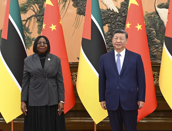 习莫桑1.jpg